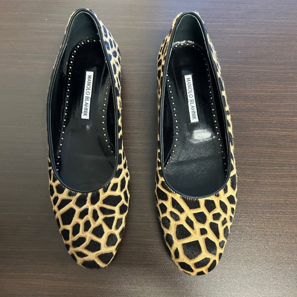 Manolo Blahnik Magergapla flats.  Pony hair animal print.  Size 39.  Worn once